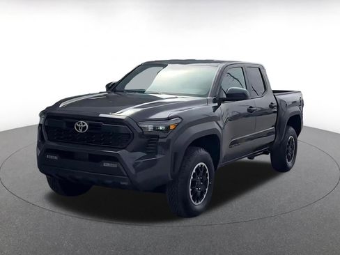 Used 2025 Toyota Tacoma TRD Off-Road AWD/4WD image 7