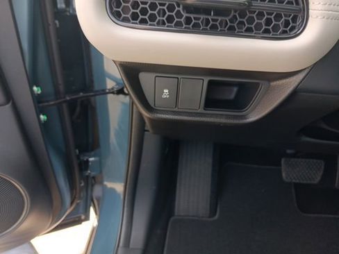 New 2026 Honda HR-V LX image 14