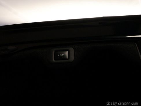 Used 2023 Lexus ES 350 w/ Premium Package FWD image 28