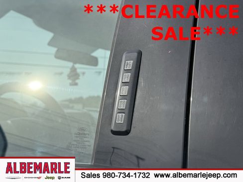 Used 2016 Ford F150 XLT w/ Trailer Tow Package image 12