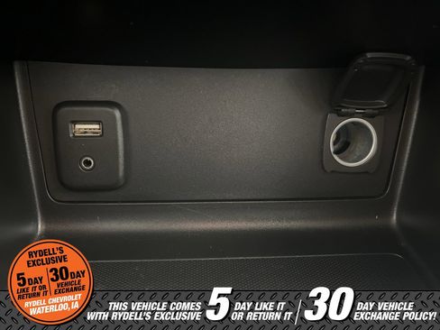 Certified 2018 Chevrolet Colorado LT w/ LT Convenience Package image 32