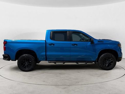 Used 2022 Chevrolet Silverado 1500 LT Trail Boss AWD/4WD image 7