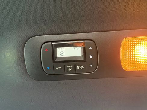 Used 2024 Honda Odyssey Sport image 33