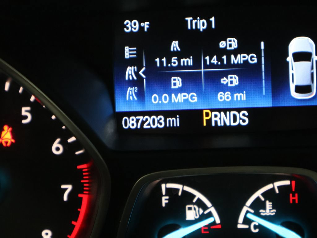 Used 2019 Ford Escape SE AWD/4WD image 35