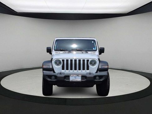 Used 2020 Jeep Wrangler Unlimited Sport S AWD/4WD image 3