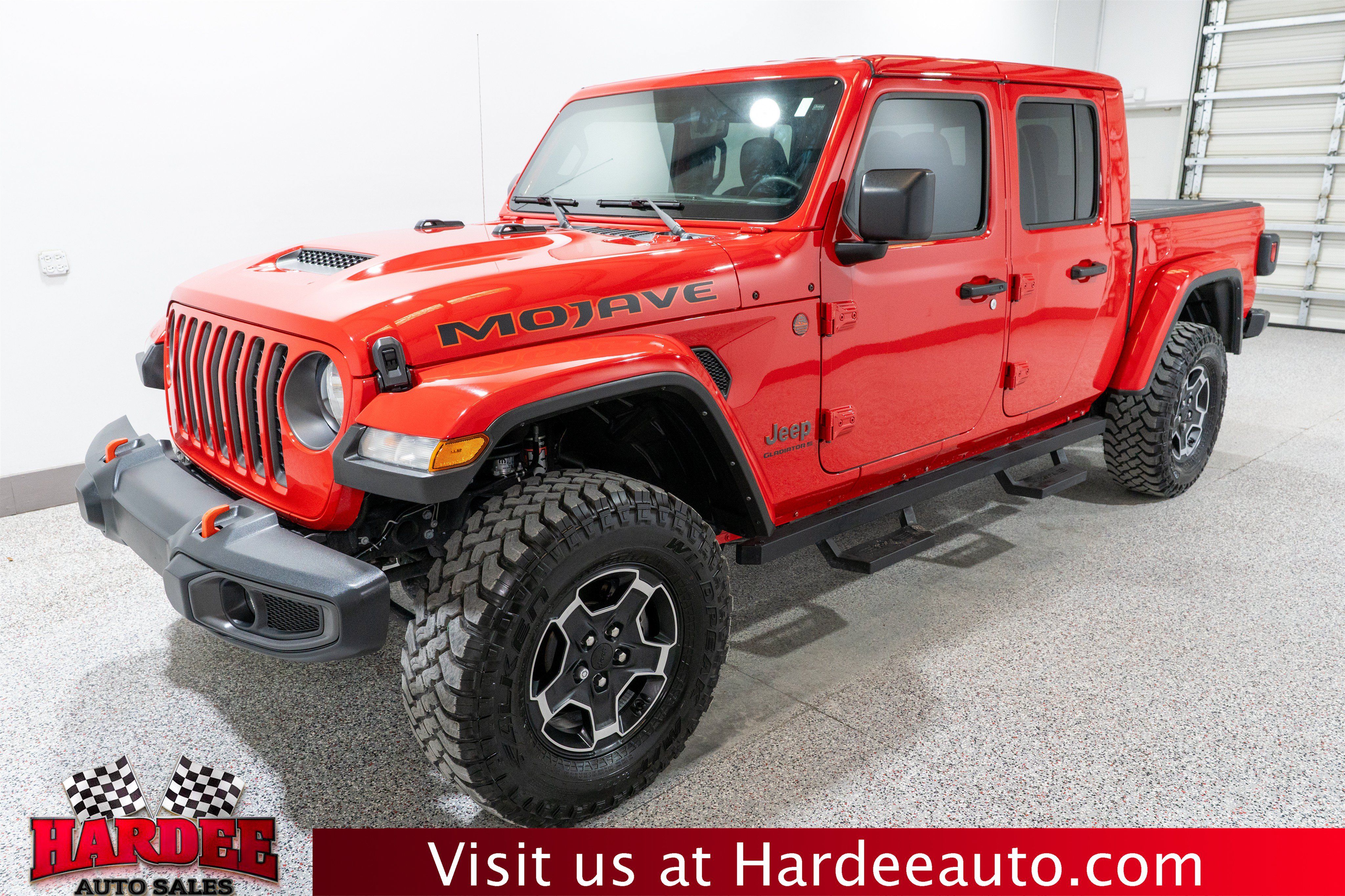 Used 2023 Jeep Gladiator Mojave w/ Cold Weather Group AWD/4WD image 2