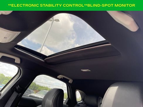 Used 2023 MAZDA CX-30 AWD 2.5 S w/ Premium Package image 14