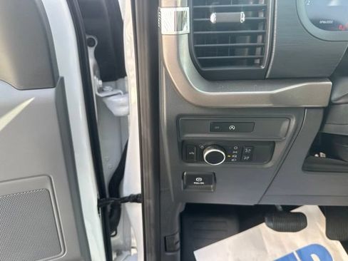 Certified 2025 Ford F150 XL RWD image 18