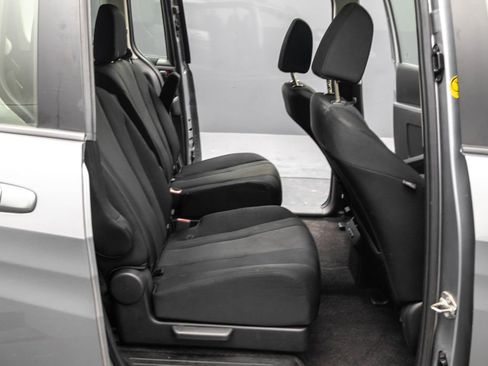 Used 2015 MAZDA MAZDA5 Sport image 24