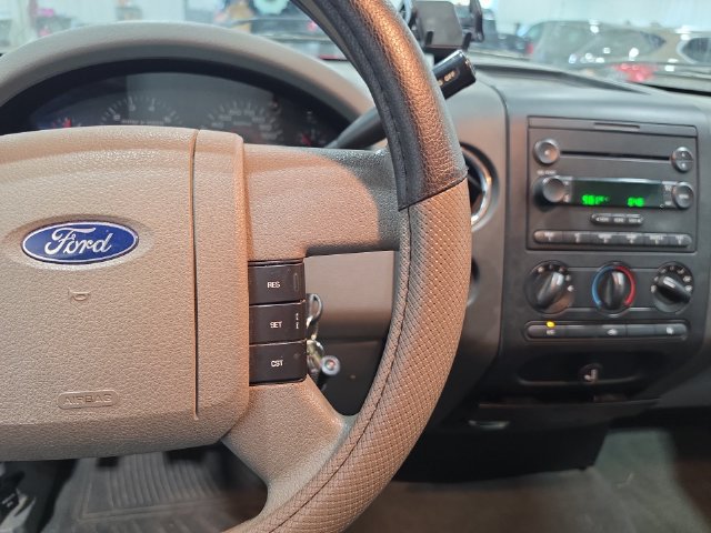Used 2006 Ford F150 XLT AWD/4WD image 11