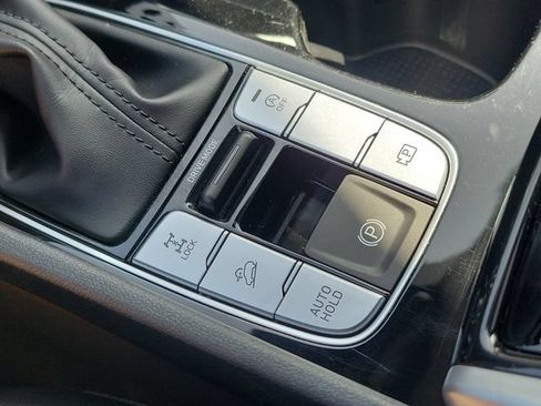 Used 2023 Hyundai Tucson SEL w/ Convenience Package AWD/4WD image 16