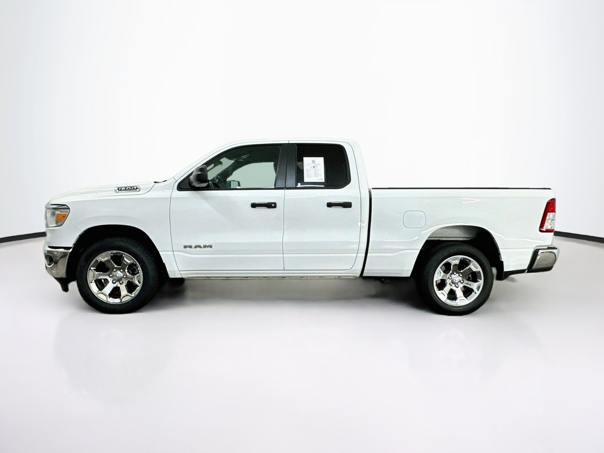 Used 2023 RAM 1500 Big Horn AWD/4WD image 4