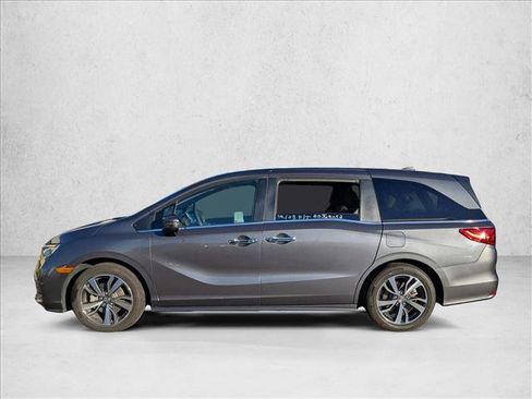 Used 2023 Honda Odyssey Touring image 10