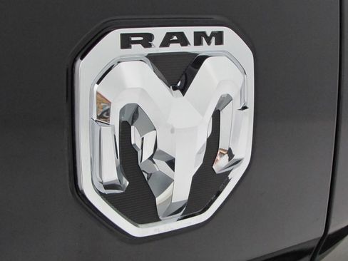 Used 2020 RAM 1500 Limited AWD/4WD image 37