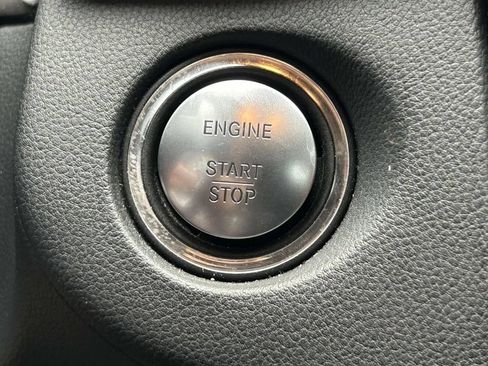 Used 2013 Mercedes-Benz E 63 AMG Sedan image 17