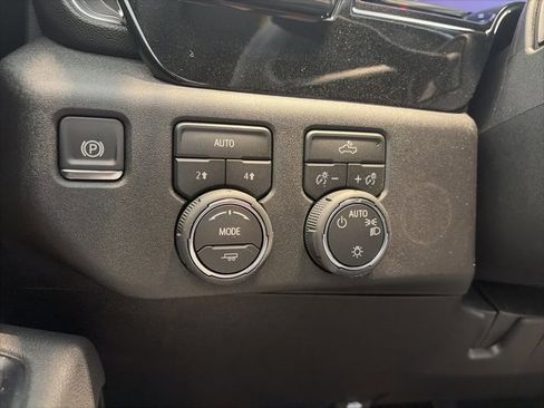 New 2026 Chevrolet Silverado 1500 LT image 15