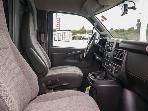 New 2026 Chevrolet Express 3500 w/ Power Convenience Package image 11