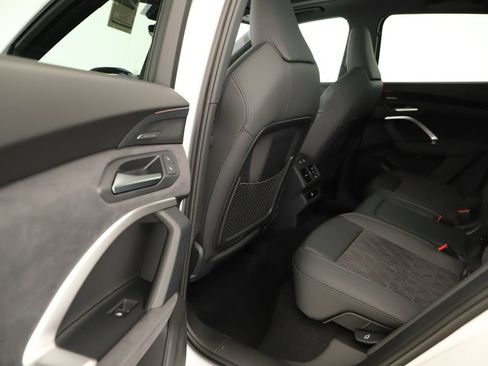 New 2026 Audi SQ5 Premium Plus AWD/4WD image 34