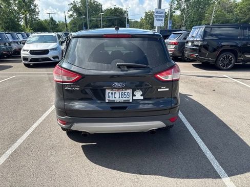 Used 2016 Ford Escape SE FWD image 6