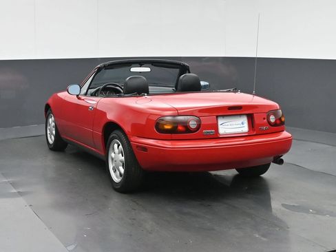 Used 1990 MAZDA MX-5 Miata RWD image 5