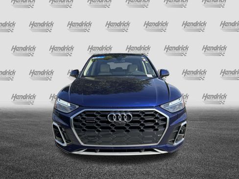 Used 2023 Audi Q5 2.0T Premium Plus w/ Premium Plus Package AWD/4WD image 3