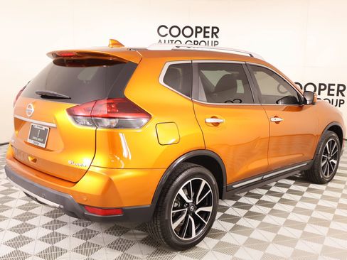 Used 2019 Nissan Rogue SL AWD/4WD image 21