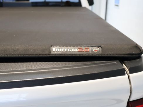 Used 2019 Chevrolet Silverado 1500 High Country w/ High Country Premium Package image 33