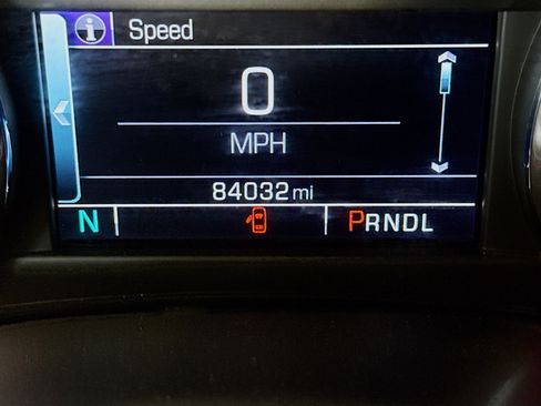 Used 2018 Chevrolet Tahoe LT image 16