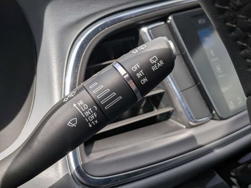 Used 2023 Buick Enclave Essence w/ Sport Touring Edition FWD image 27