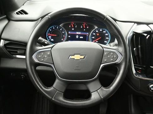 Used 2022 Chevrolet Traverse LT AWD/4WD image 23