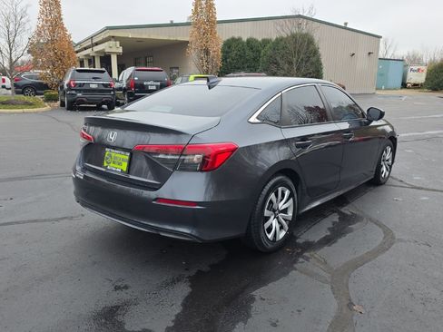 Used 2022 Honda Civic LX image 8