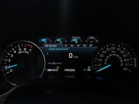 Used 2020 Ford F150 Lariat w/ Equipment Group 502A Luxury AWD/4WD image 17