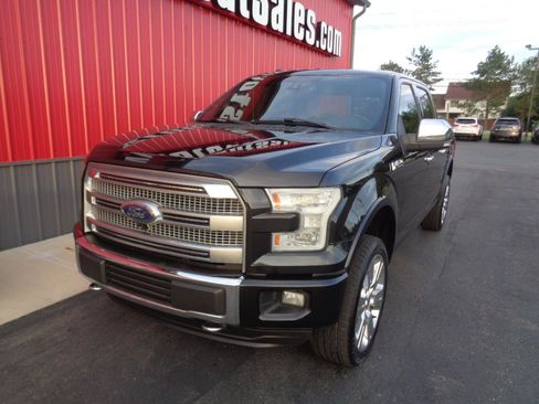 Used 2015 Ford F150 Platinum w/ Equipment Group 701A Luxury AWD/4WD image 1