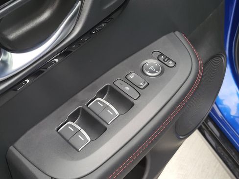 Used 2025 Acura ADX A-Spec image 17