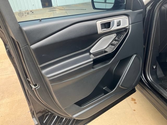 Used 2023 Ford Explorer ST w/ Equipment Group 401A AWD/4WD image 5