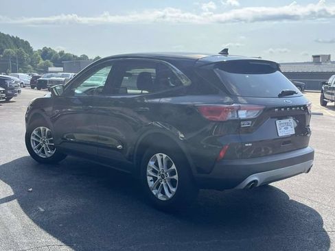 Used 2020 Ford Escape SE FWD image 7