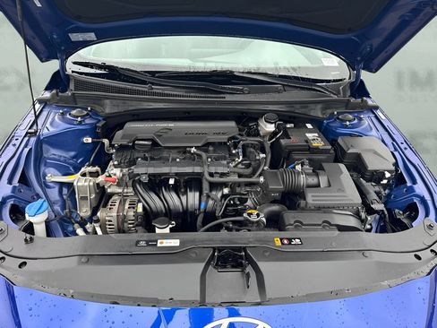 Used 2024 Hyundai Elantra SEL FWD image 19