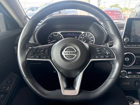 Used 2020 Nissan Sentra SV FWD image 16