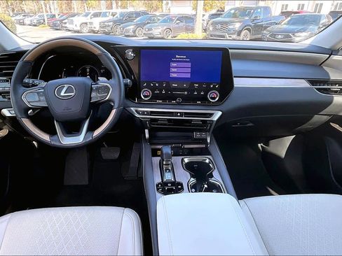 Used 2024 Lexus RX 350 image 16