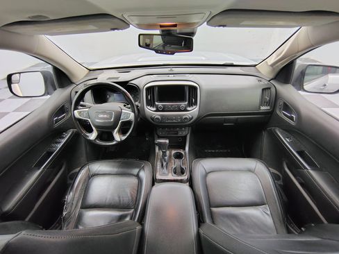 Used 2015 GMC Canyon SLT w/ Driver Alert Package AWD/4WD image 2