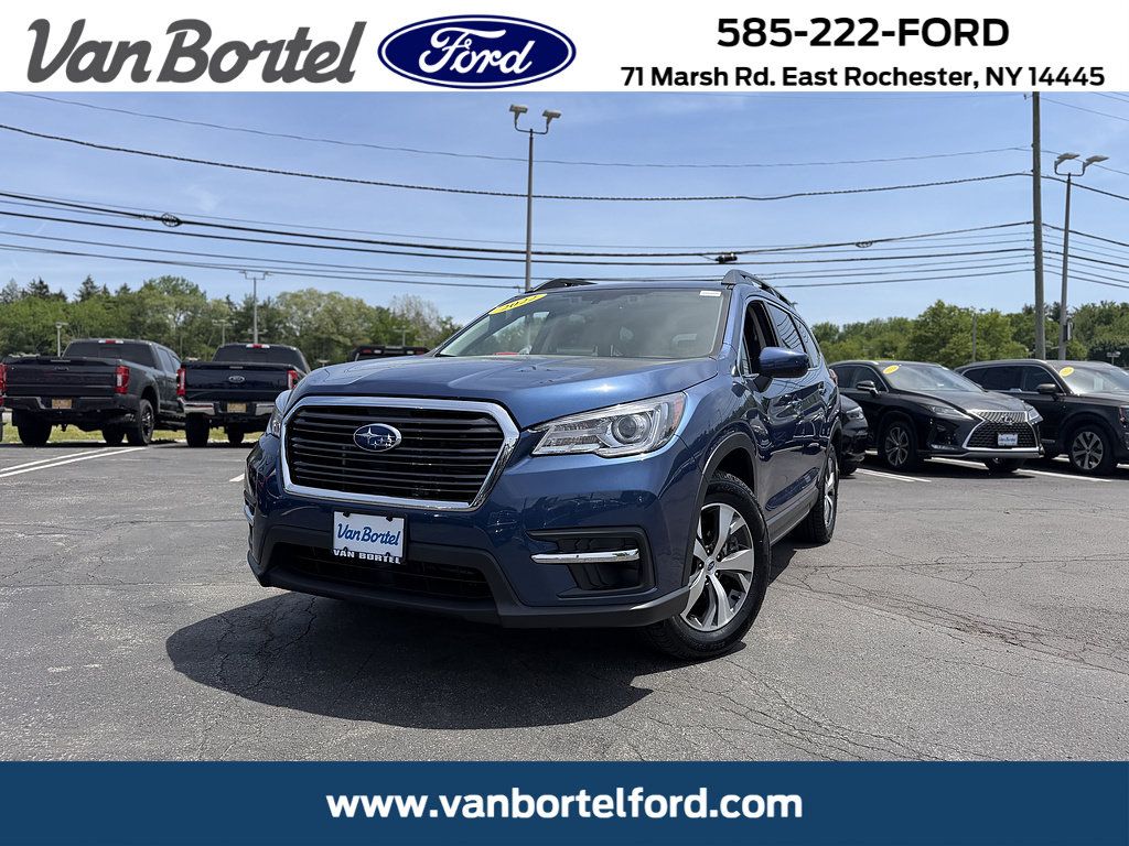 Used 2022 Subaru Ascent Premium w/ Convenience Package AWD/4WD image 1