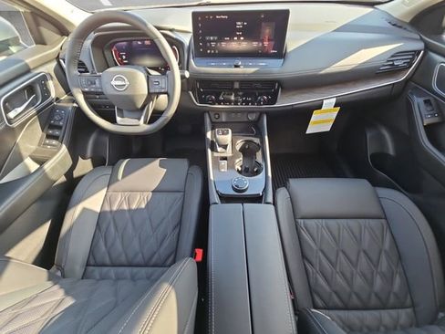 New 2026 Nissan Rogue Platinum AWD/4WD image 20