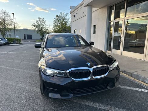 Used 2021 BMW 330e xDrive w/ Premium Package AWD/4WD image 7