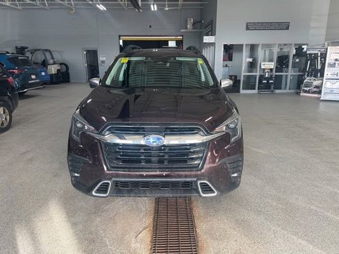 Used 2023 Subaru Ascent Touring image 2