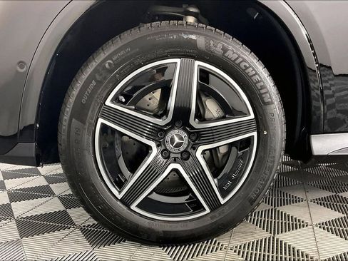 Used 2026 Mercedes-Benz GLC 300 4MATIC image 8