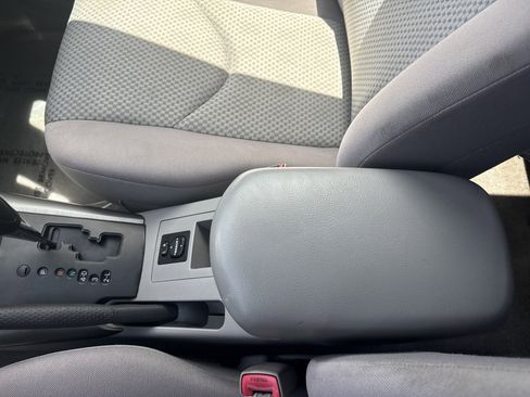 Used 2008 Toyota RAV4 2WD V6 image 26