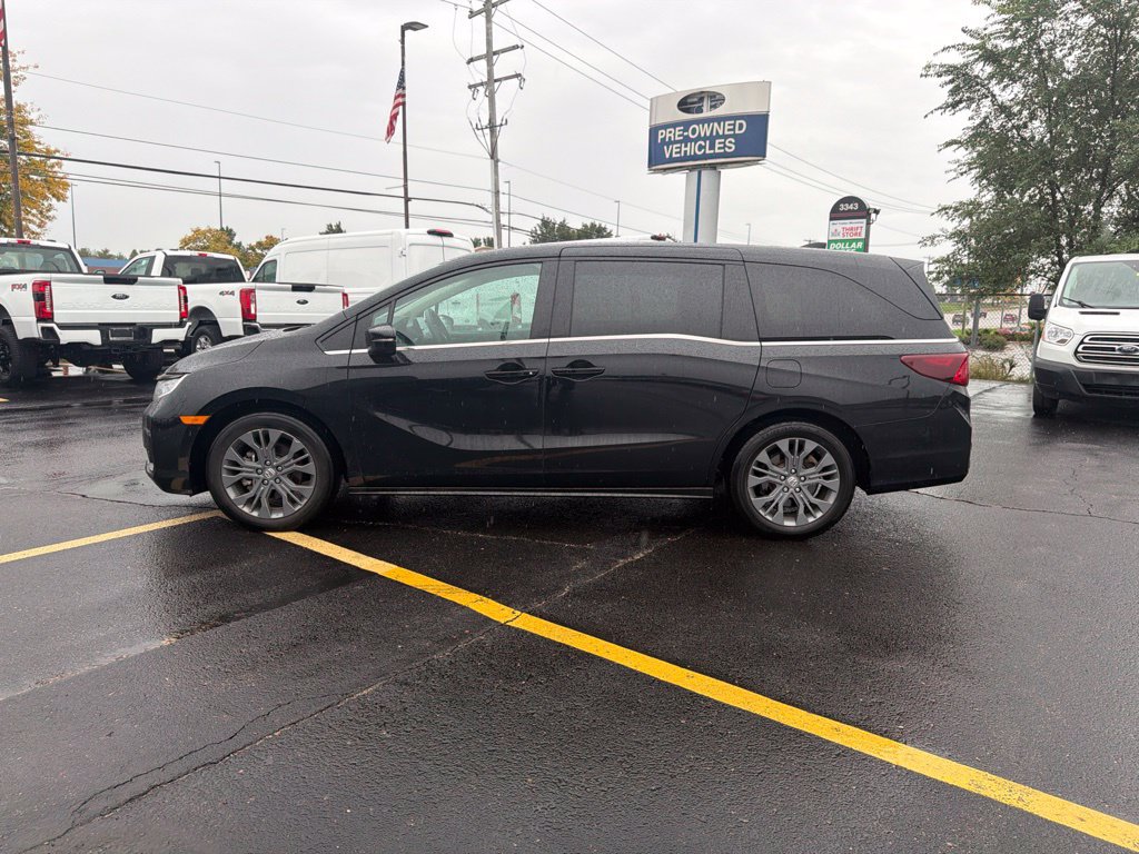 Used 2025 Honda Odyssey Touring image 8