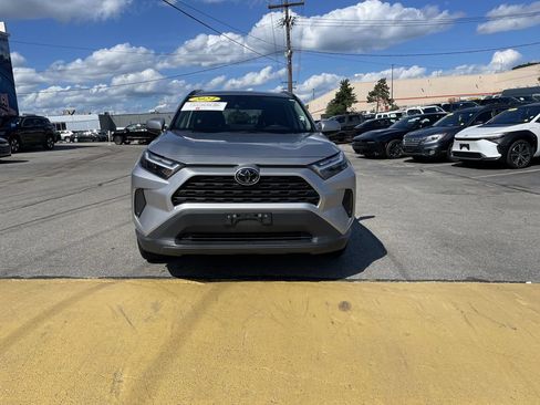 Certified 2024 Toyota RAV4 XLE AWD/4WD image 5