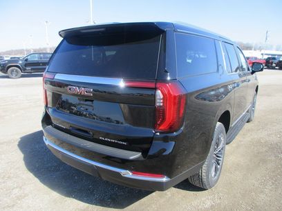 New 2026 GMC Yukon XL Elevation w/ Elevation Premium Package