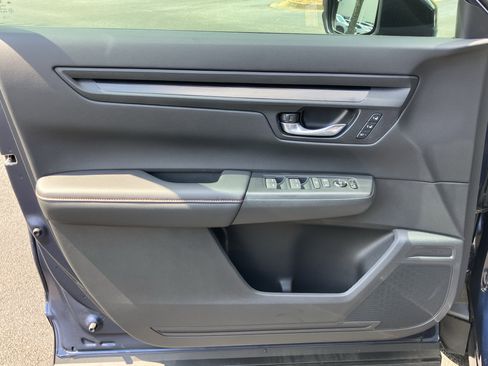 Used 2026 Honda CR-V Sport-L image 14